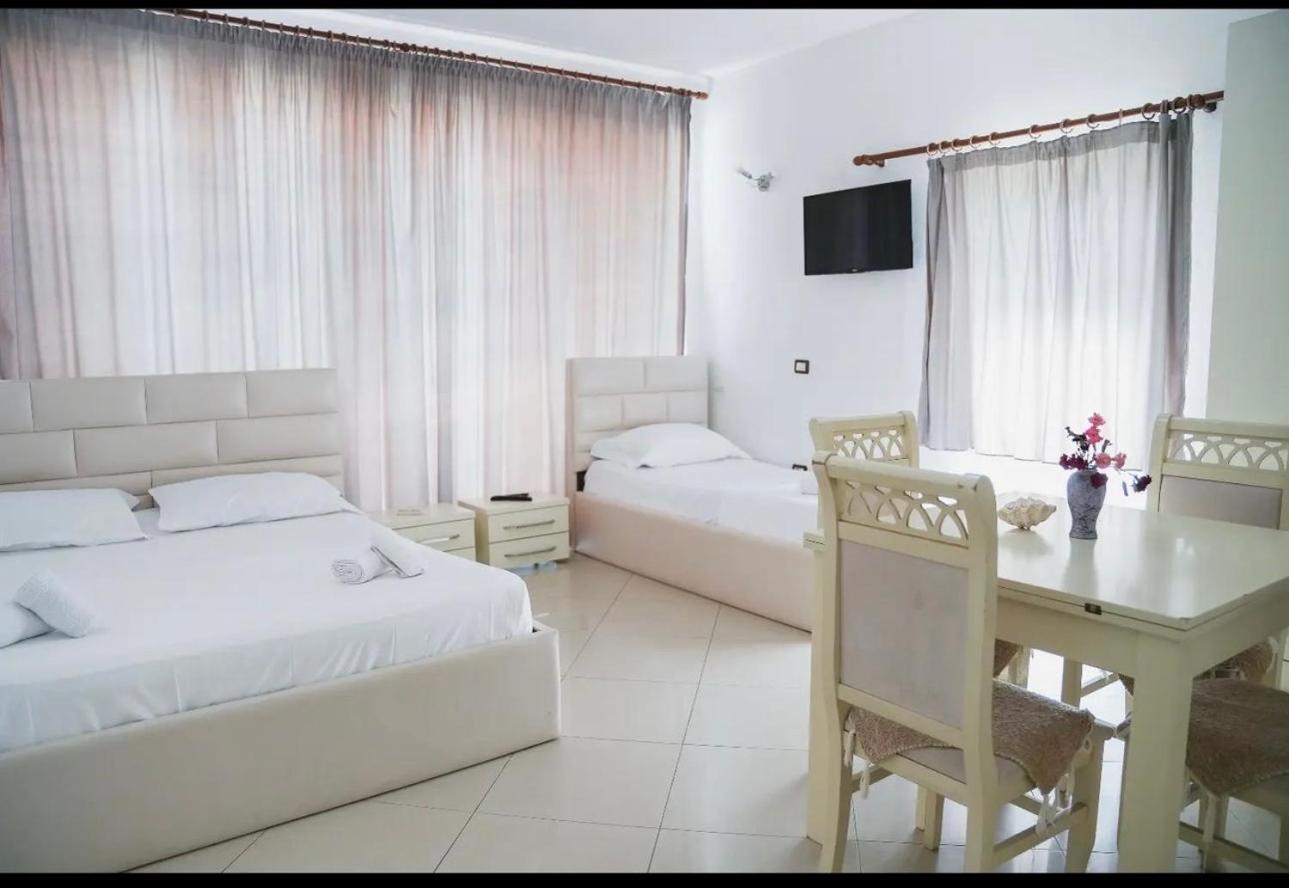 Hotel Kaci Velipojë Екстериор снимка